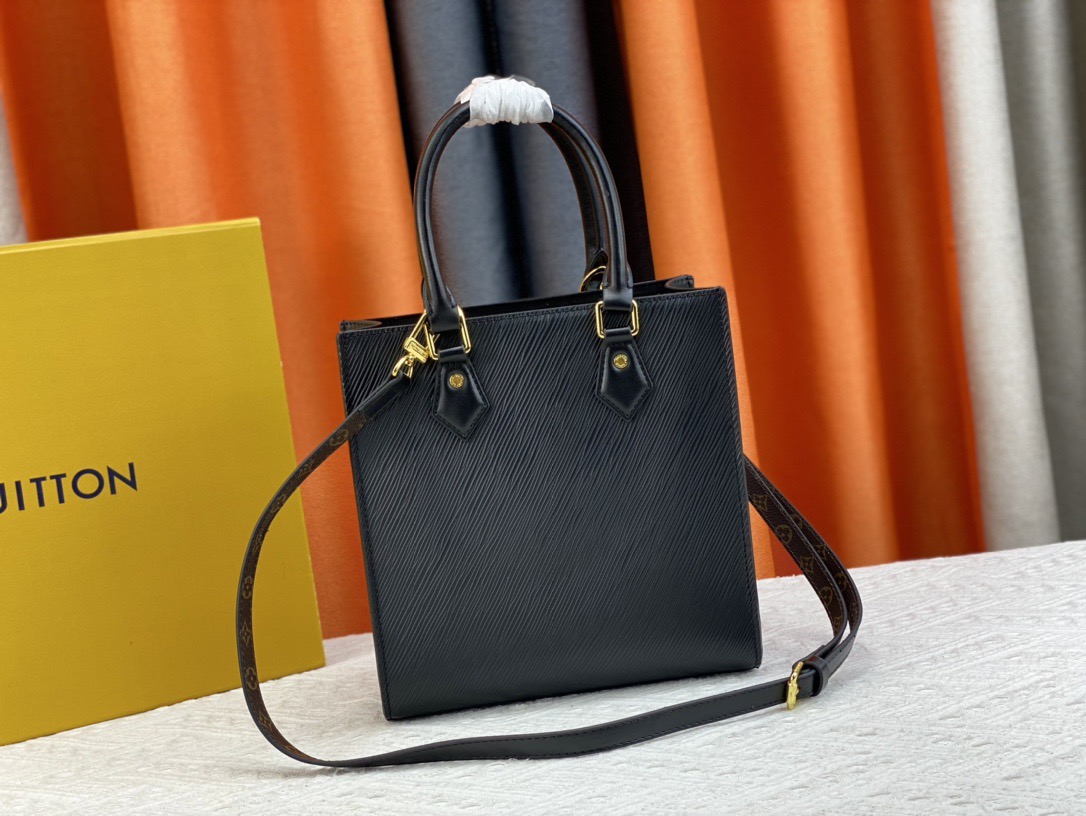 Louis Vuitton サックプラBB エピ ショルダートートハンドバッグ