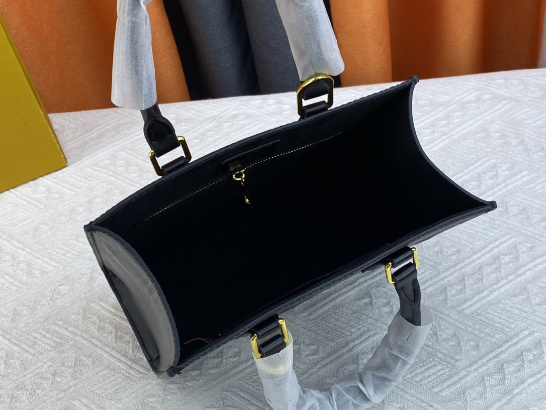 Louis Vuitton サックプラBB エピ ショルダートートハンドバッグ
