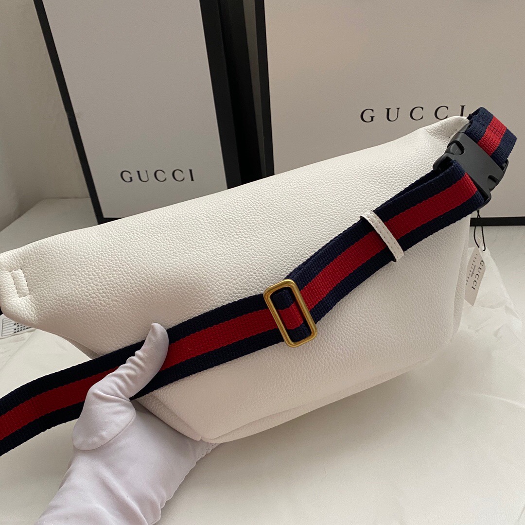 【GUCCI】グッチ レトロ ロゴ レザー ベルトバッグ