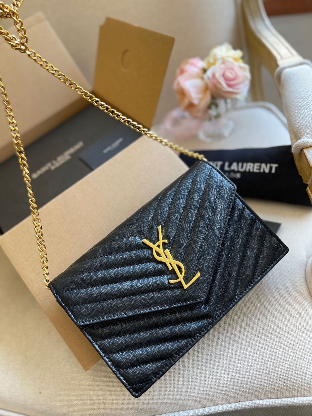Saint Laurent モノグラム チェーン ウォレット