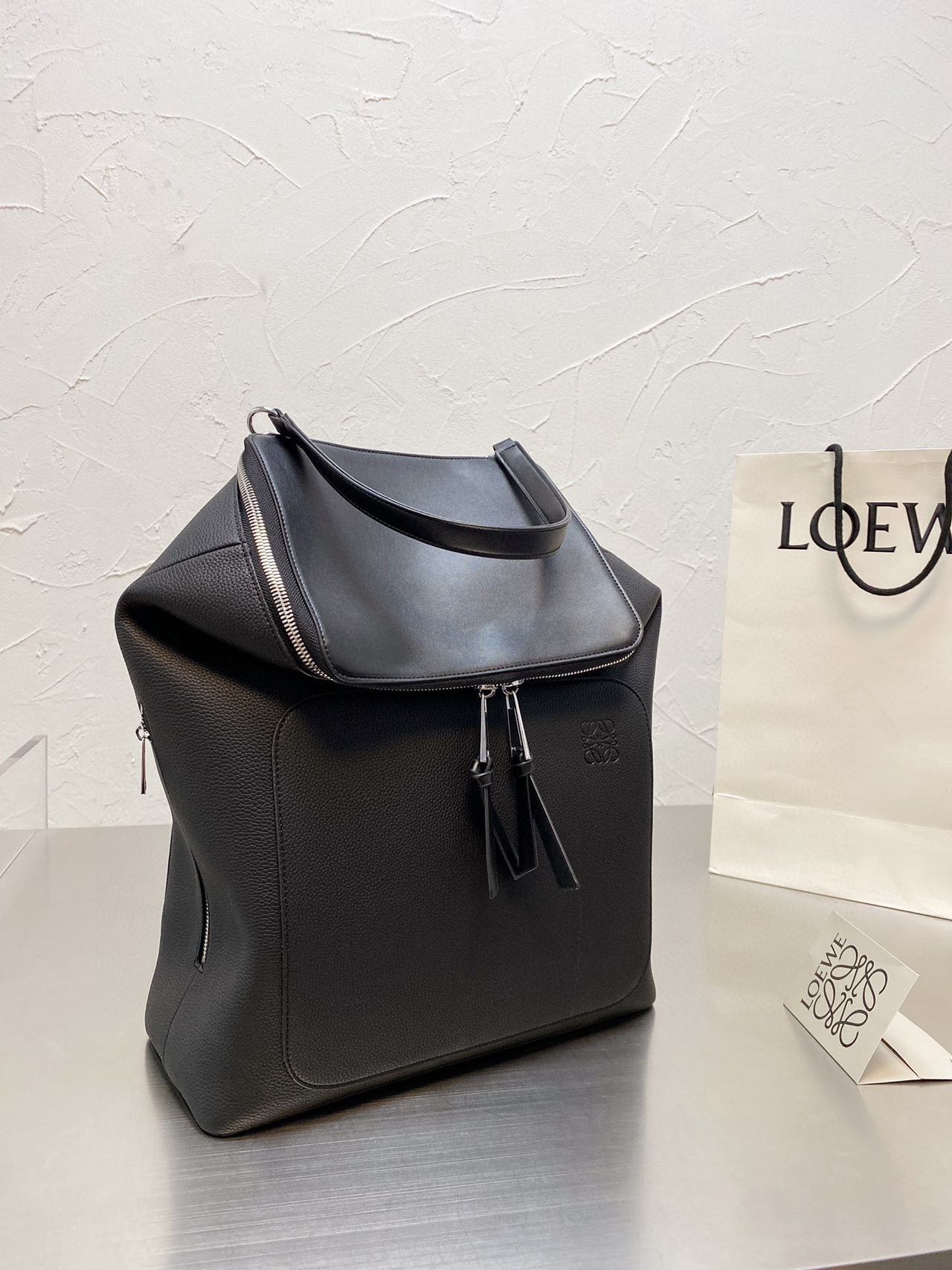 Loewe　バックパックリュック
