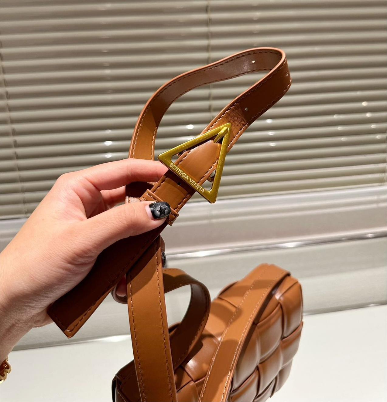 BOTTEGA VENETA ショルダーバッグ