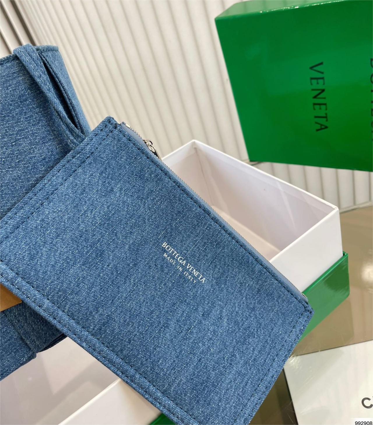 BOTTEGA VENETA  スモール トートバッグ