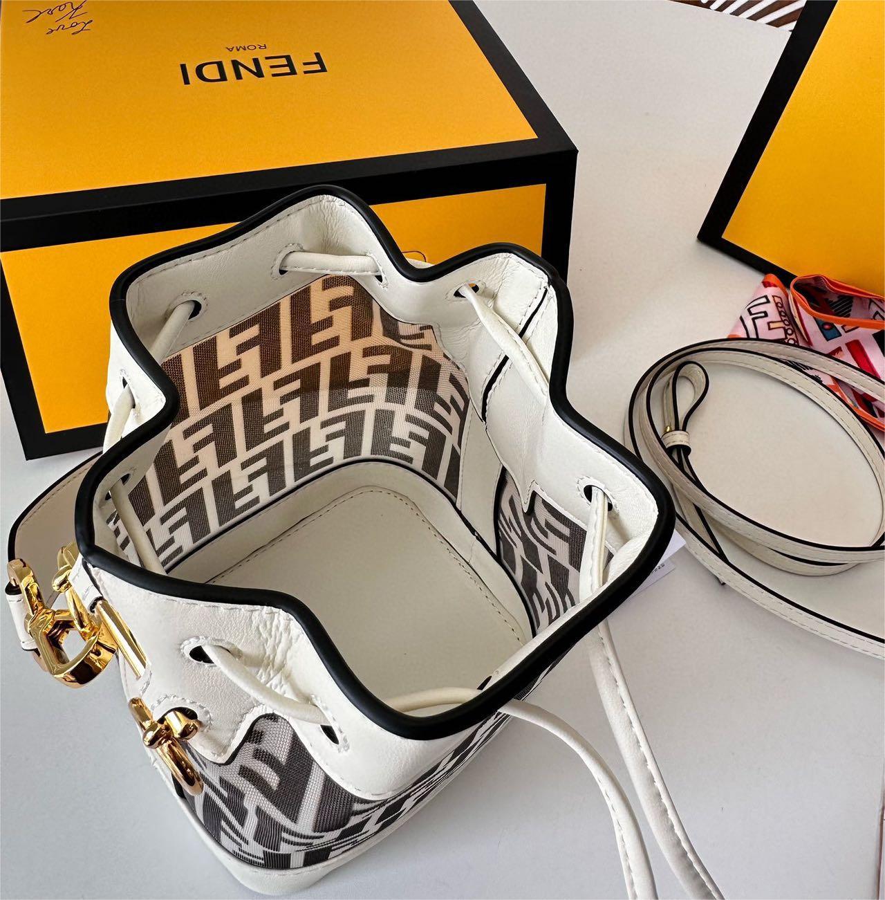 FENDI☆ミニ2wayバッグ