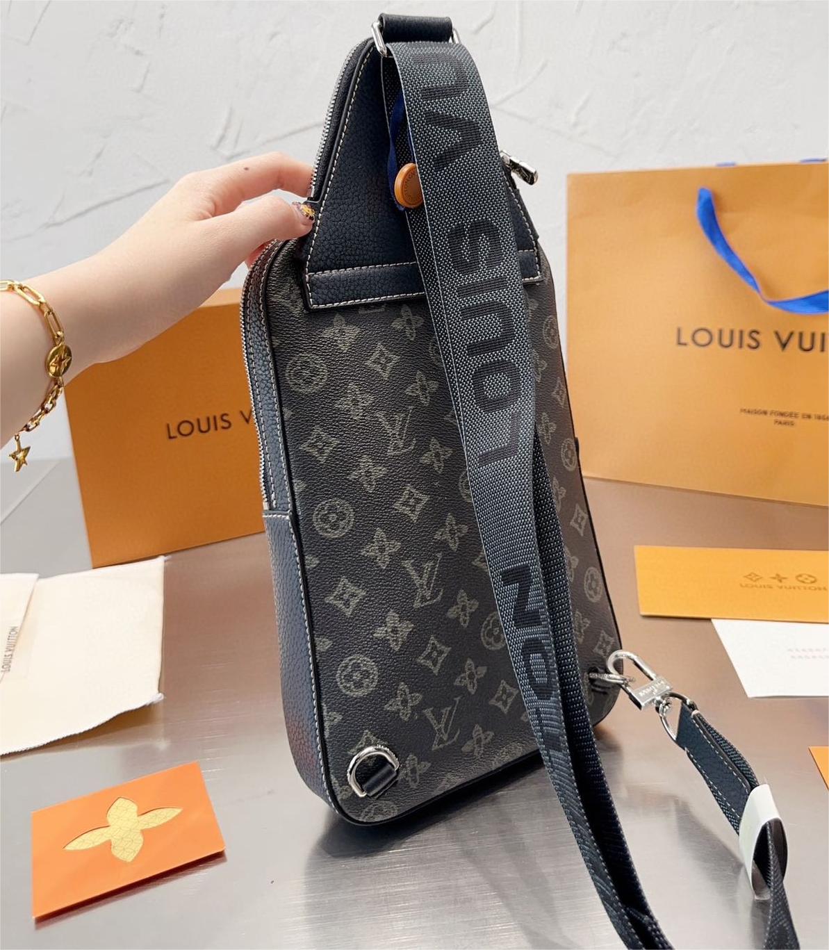 ★Louis Vuitton★ avenueショルダーバッグ