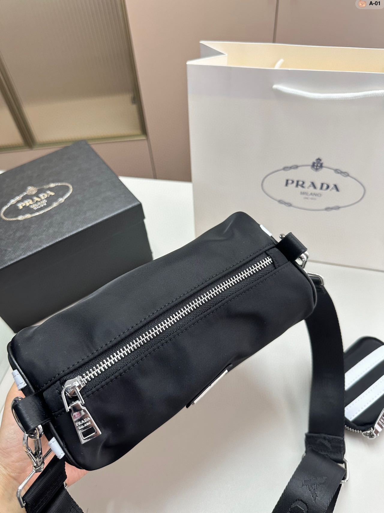 ☆PRADA Re-Nylon bag ショルダーバッグ