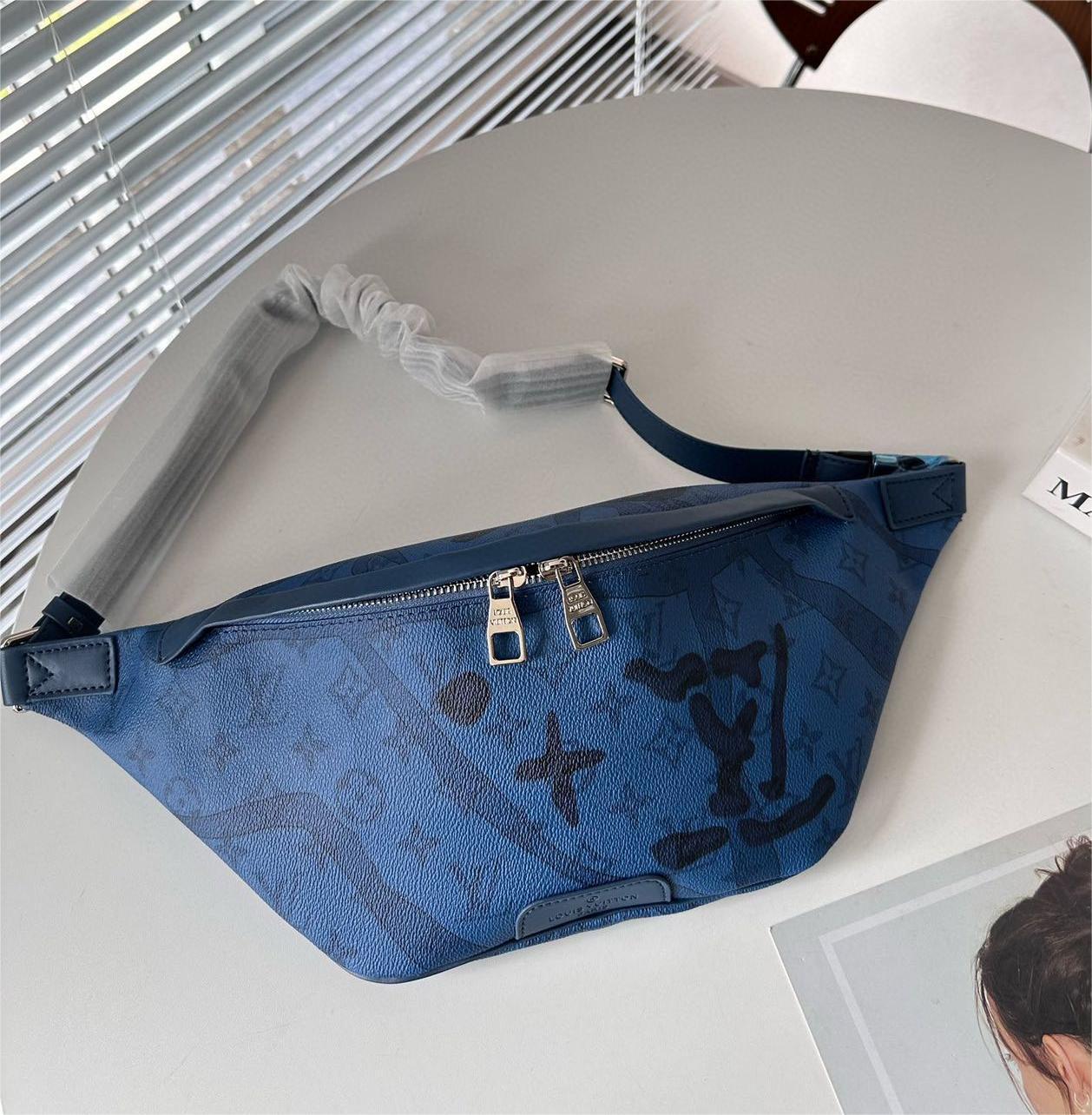 ★Louis Vuitton★ メンズショルダーバッグ