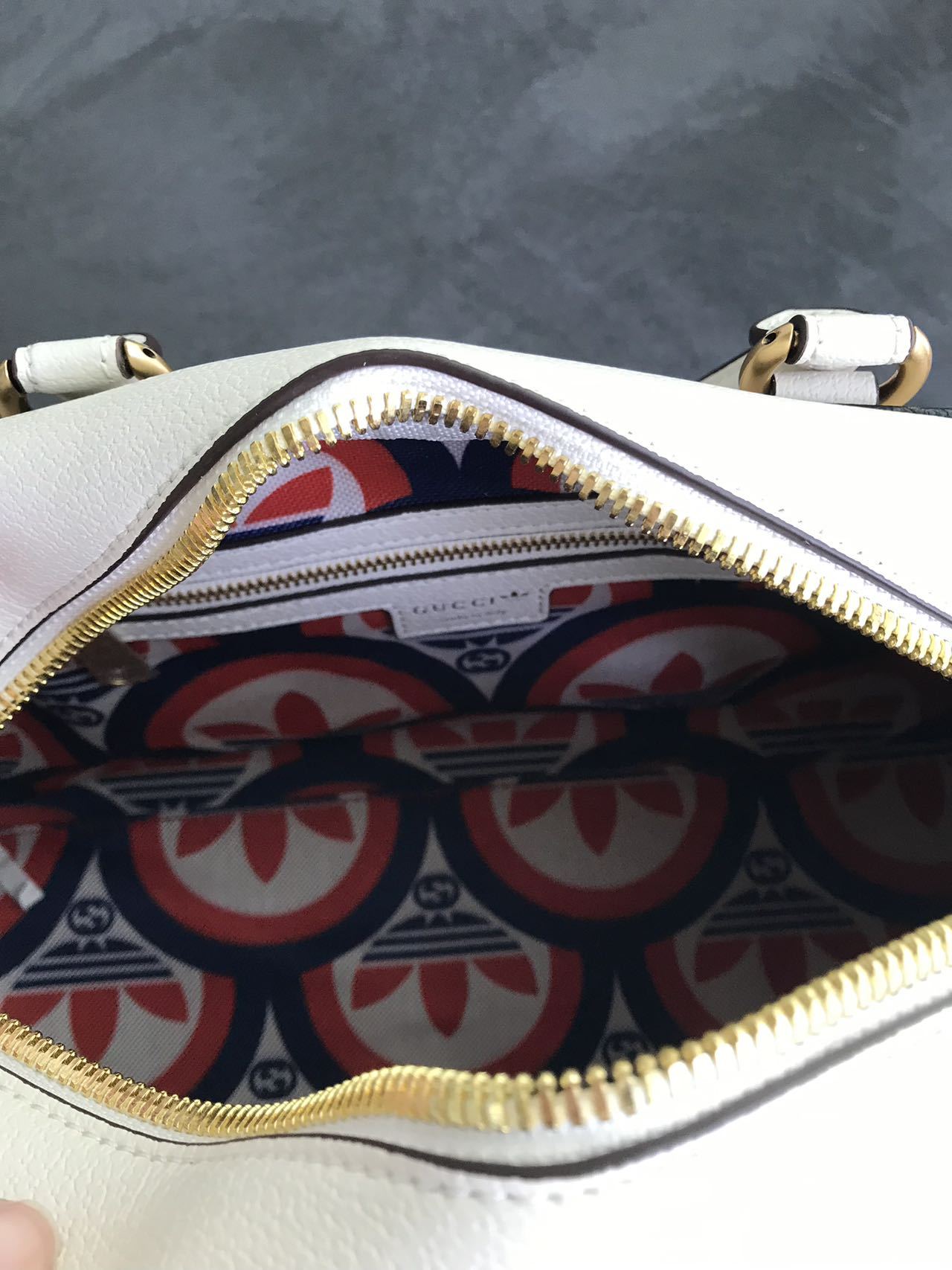 adidas x Gucci ミニ ダッフルバッグ