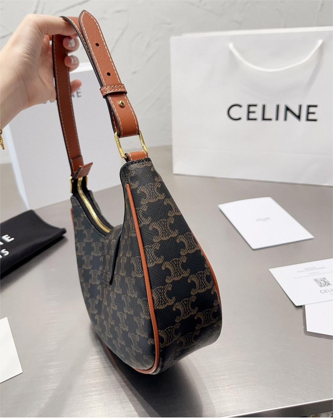 CELINE ミニ ハンドルバッグ AVA トリオンフキャンバス