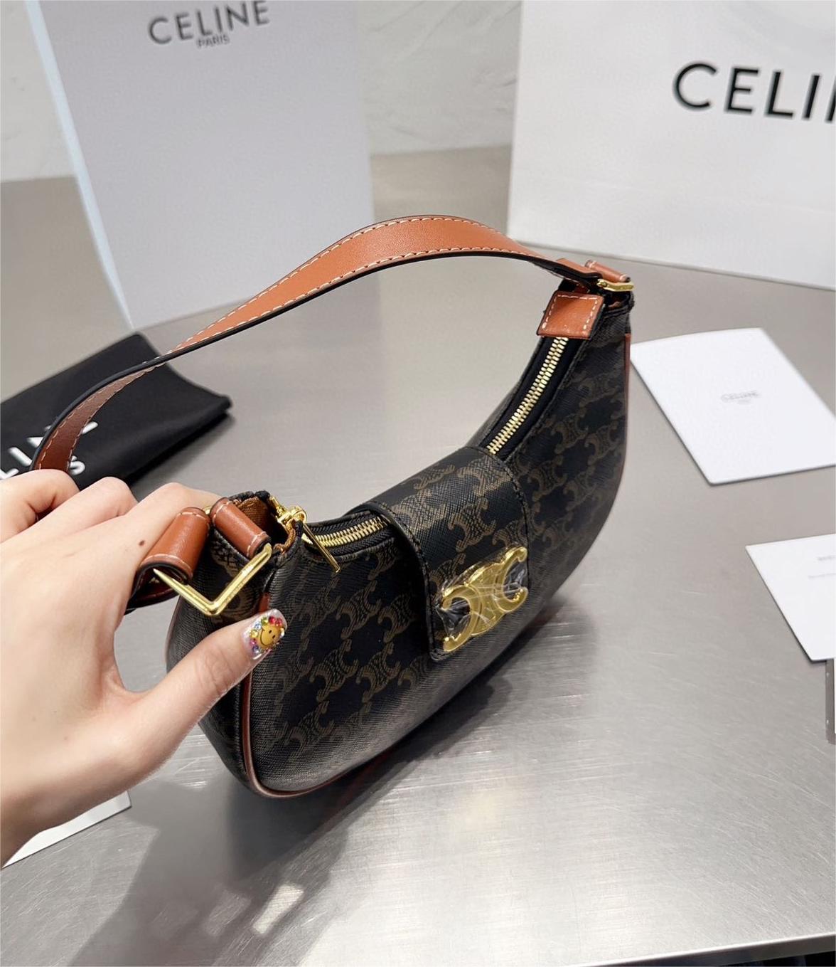 CELINE ミニ ハンドルバッグ AVA トリオンフキャンバス