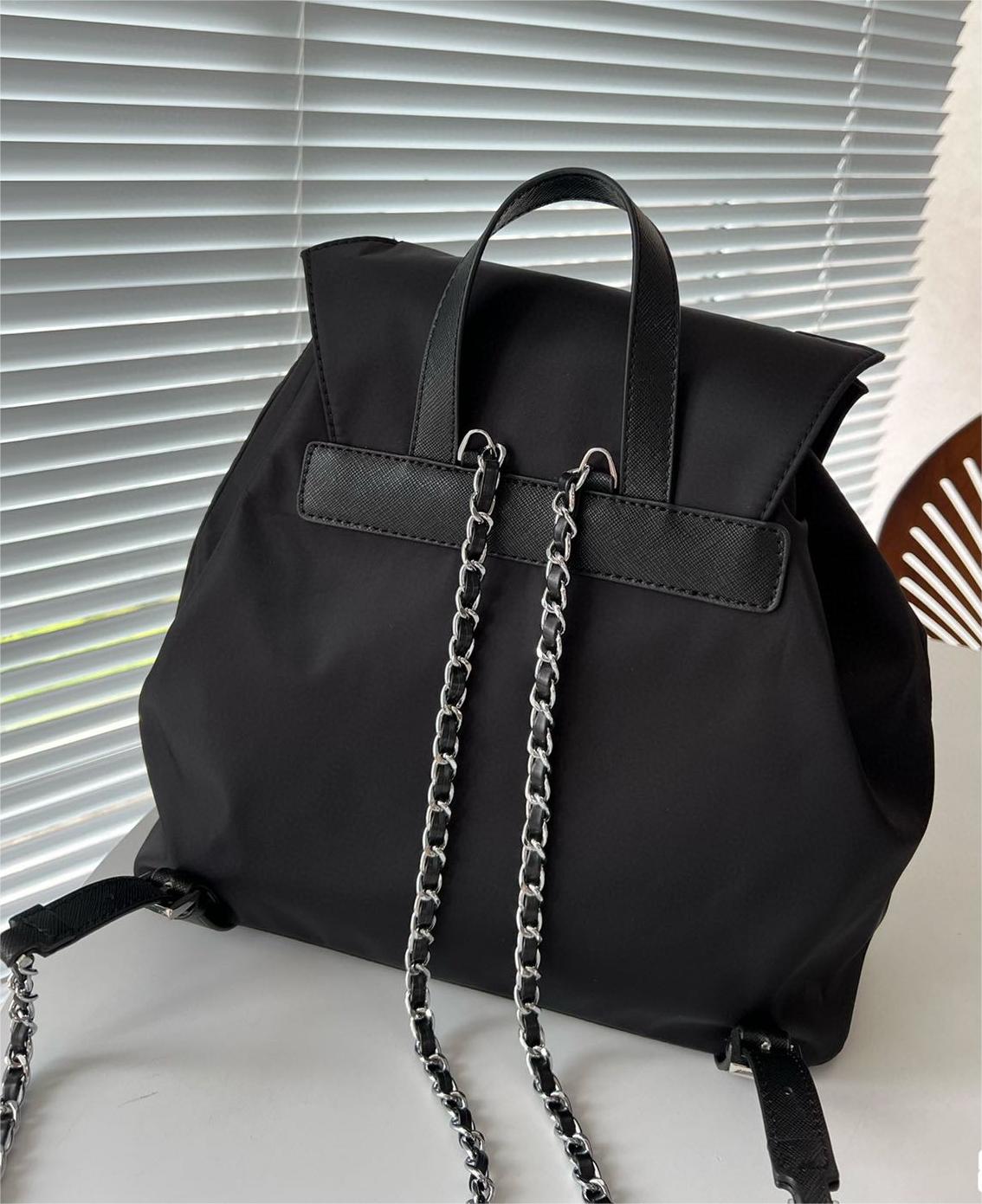 ☆PRADA☆ナイロン バックパック