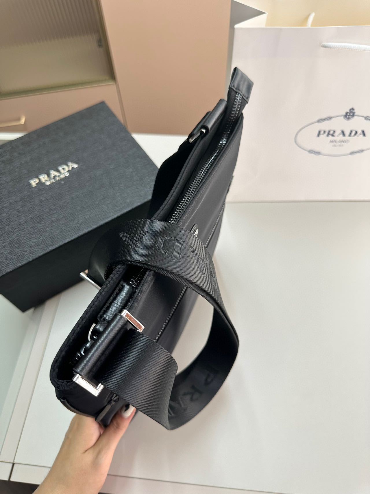 ☆PRADA プラダ ナイロン ショルダーバッグ