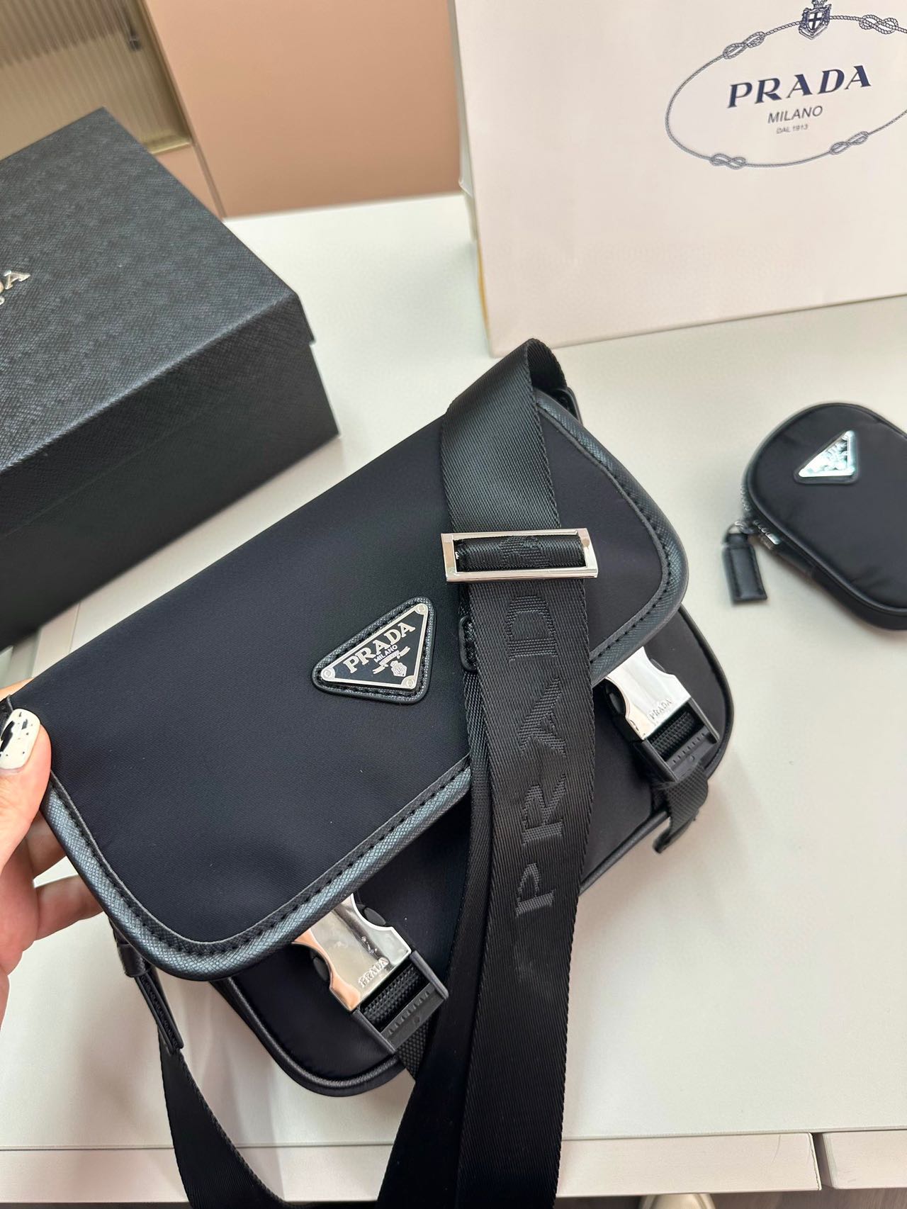 ☆PRADA プラダ ナイロン ショルダーバッグ