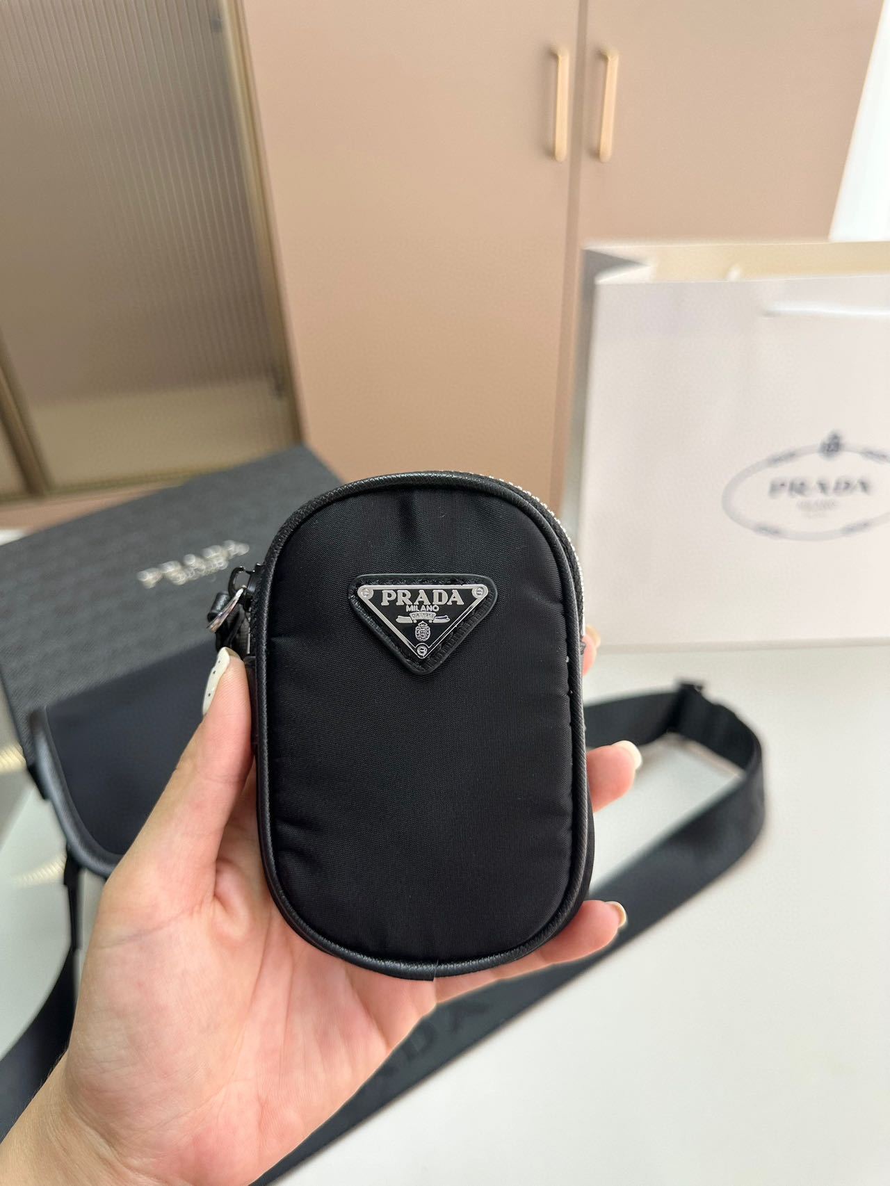 ☆PRADA プラダ ナイロン ショルダーバッグ