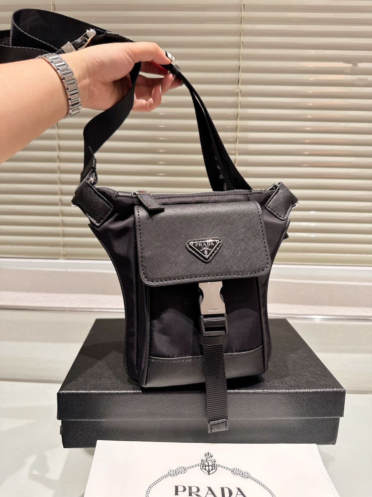 PRADA　Re-Nylon SAFFIANO ショルダー ボディバッグ