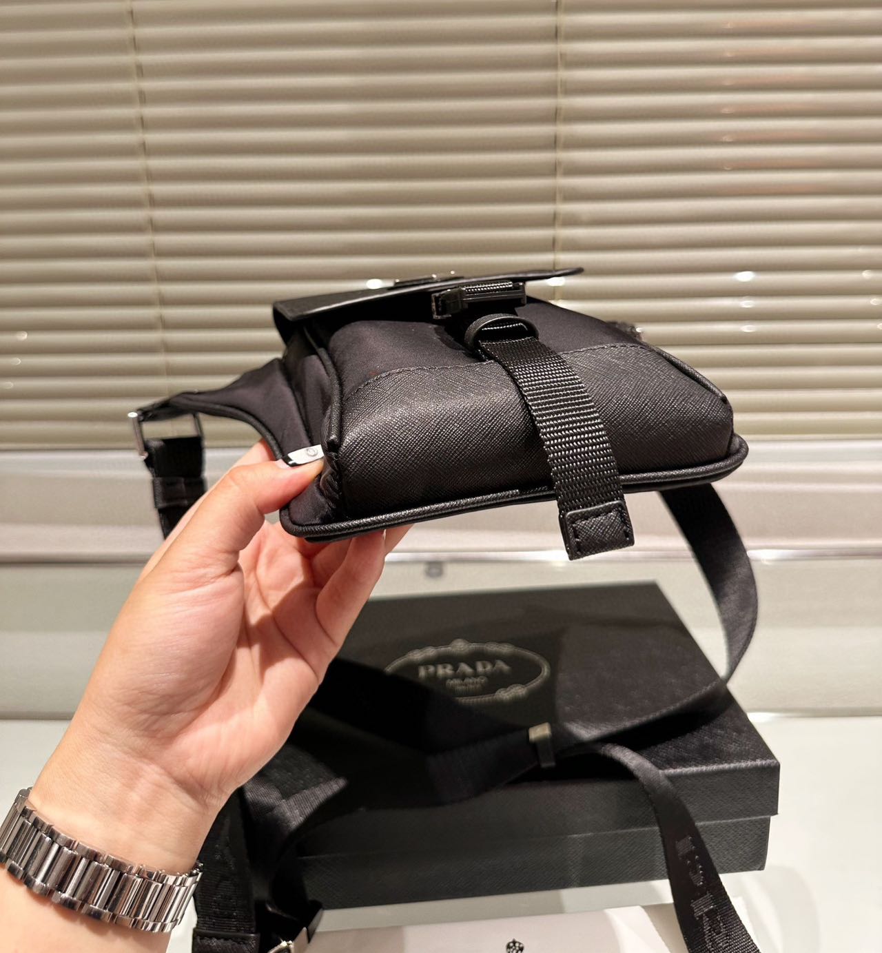 PRADA　Re-Nylon SAFFIANO ショルダー ボディバッグ