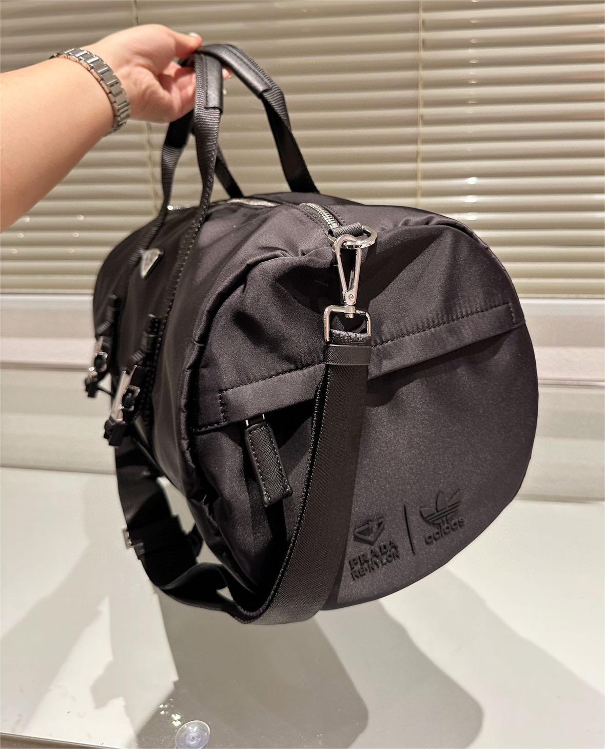  PRADA×Adidas ボストンバッグ