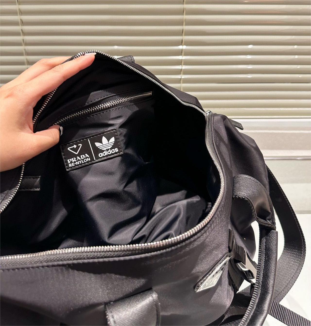  PRADA×Adidas ボストンバッグ