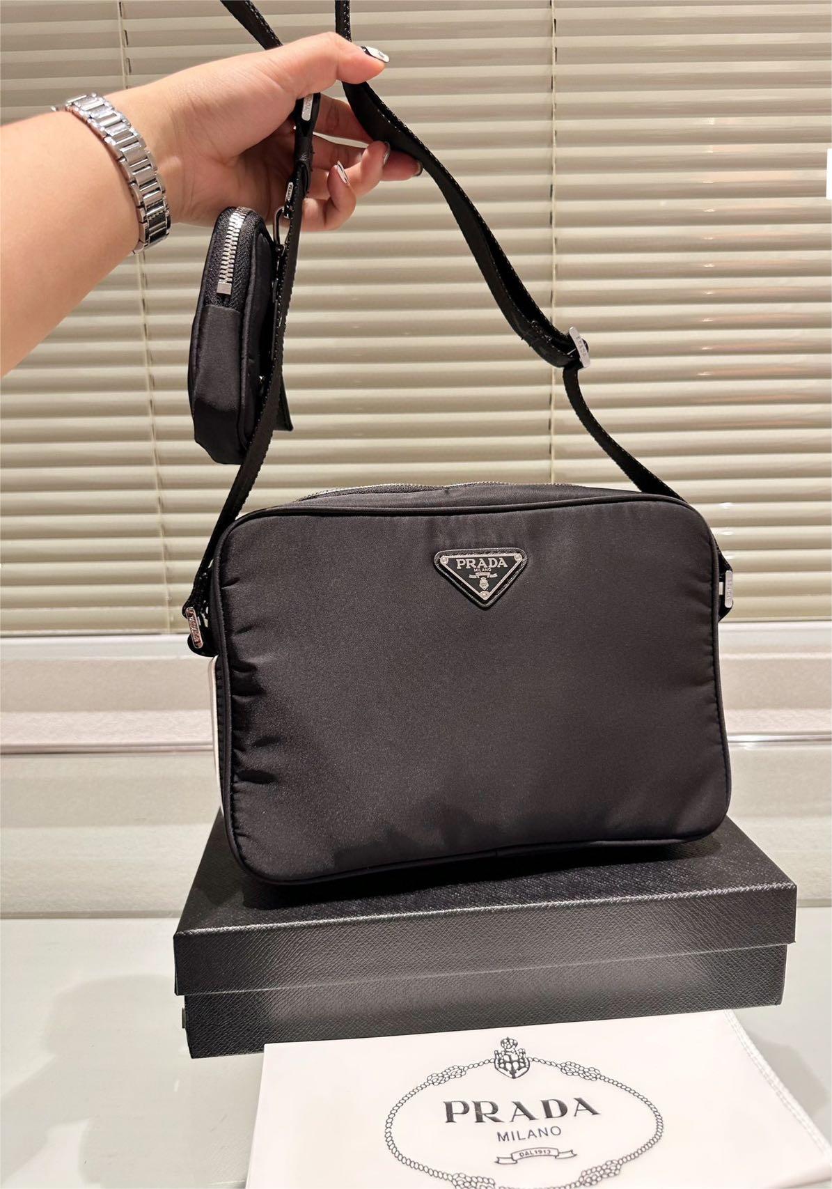 PRADA×Adidas ショルダーバッグ