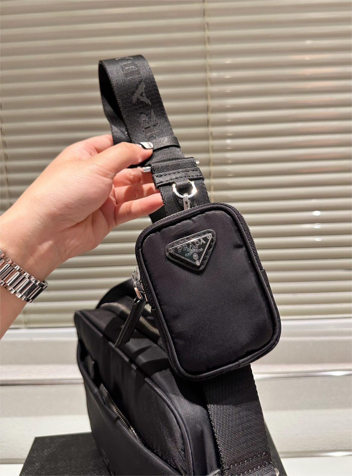 PRADA×Adidas ショルダーバッグ