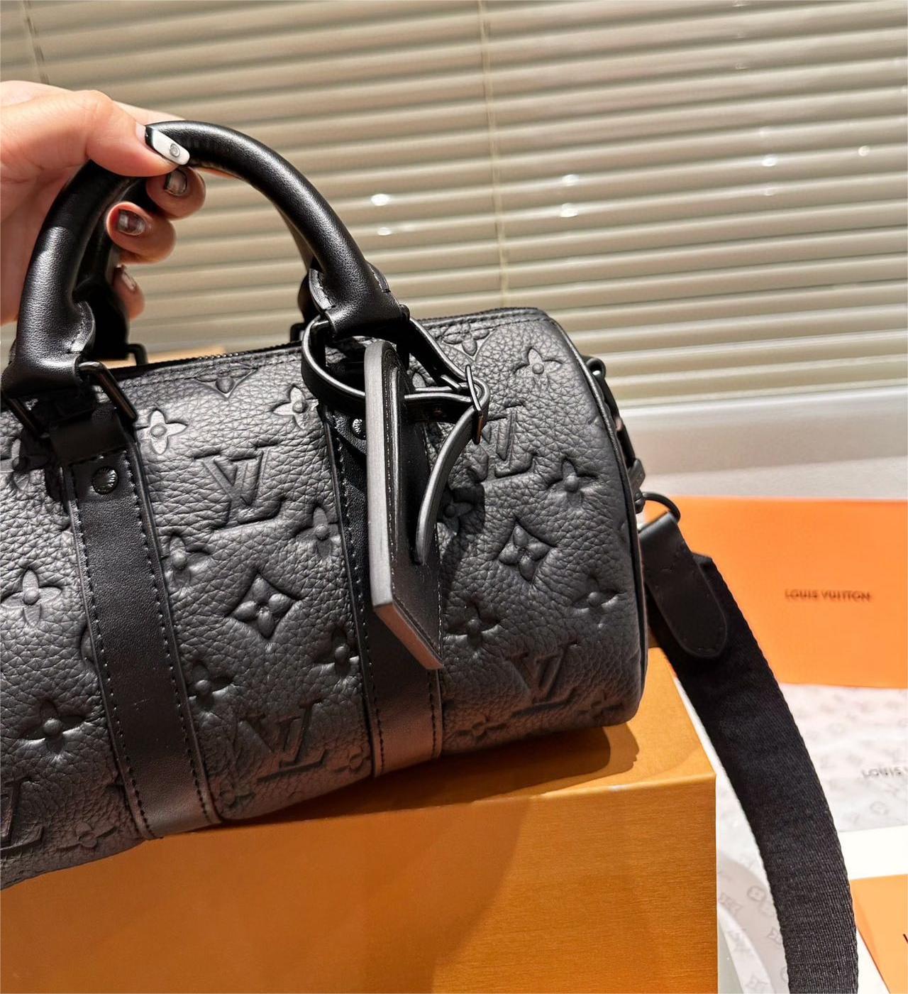 【LOUISVUITTON】キーポル・バンドリエール 25