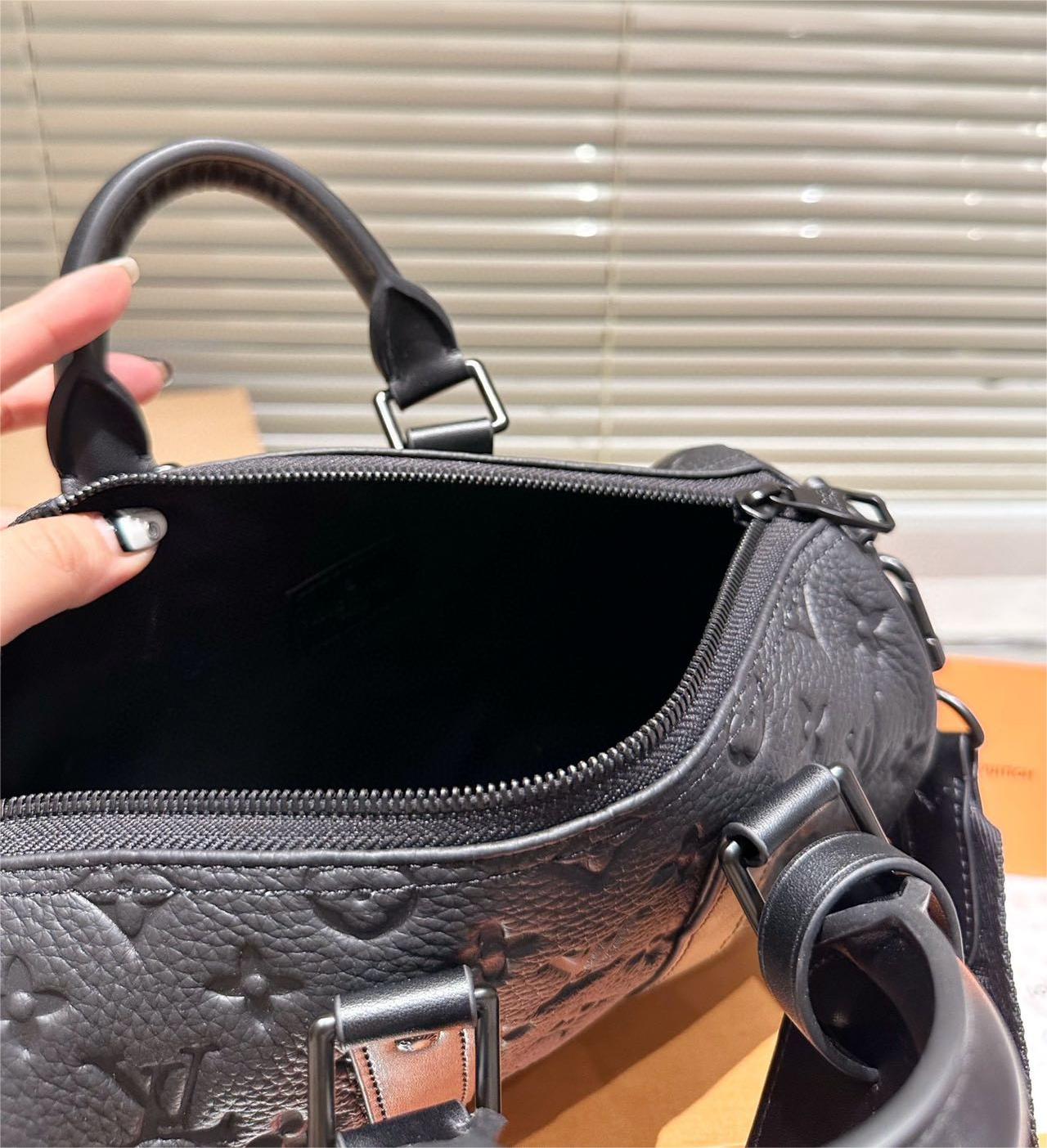 【LOUISVUITTON】キーポル・バンドリエール 25
