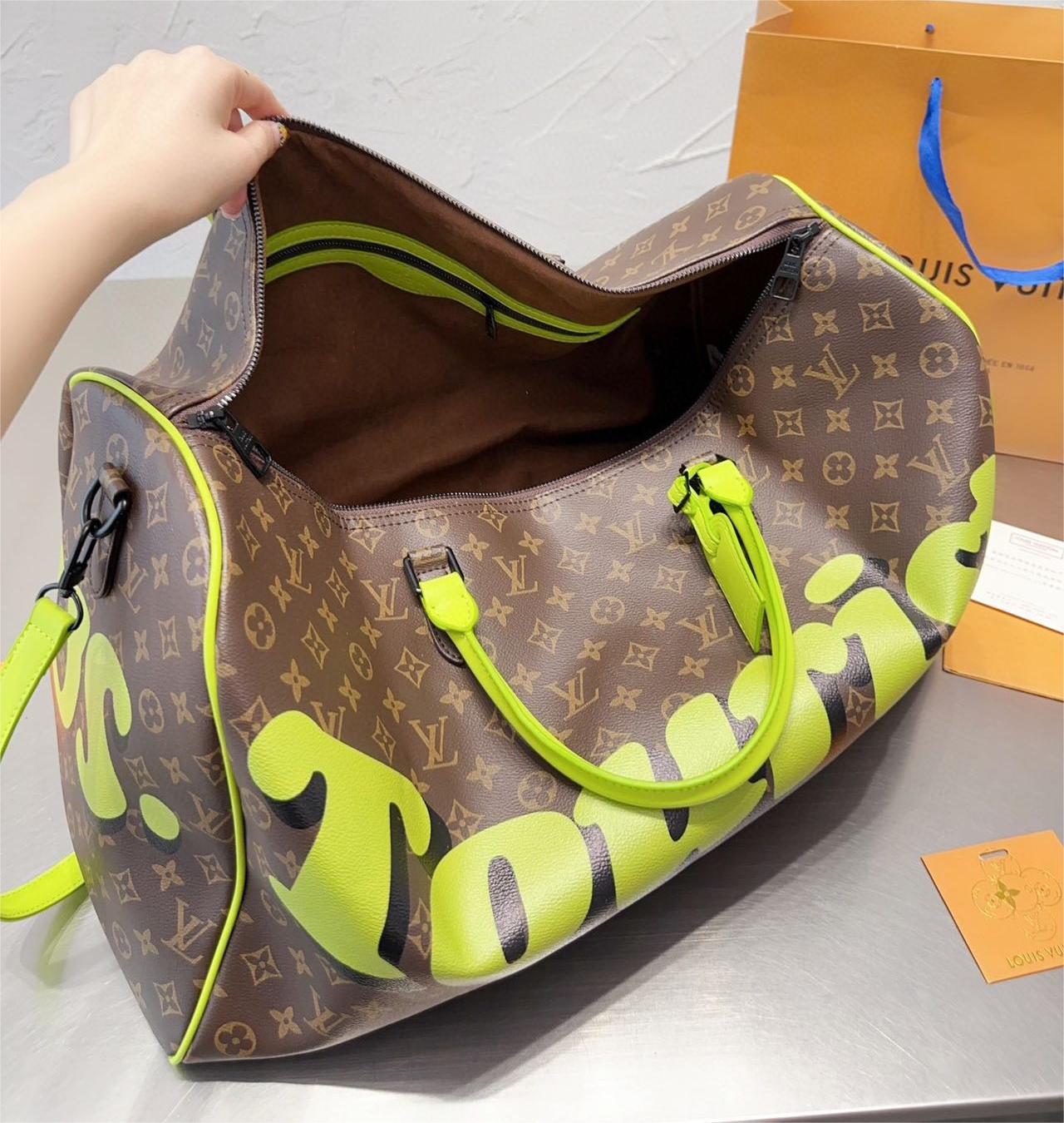 Louis Vuitton バンドリエール 45