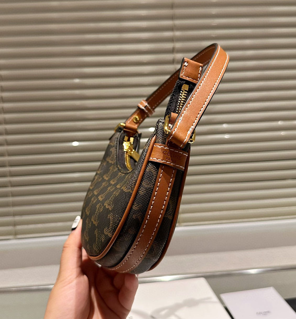 CELINE☆ミニAVA♪トリオンフキャンバスショルダー