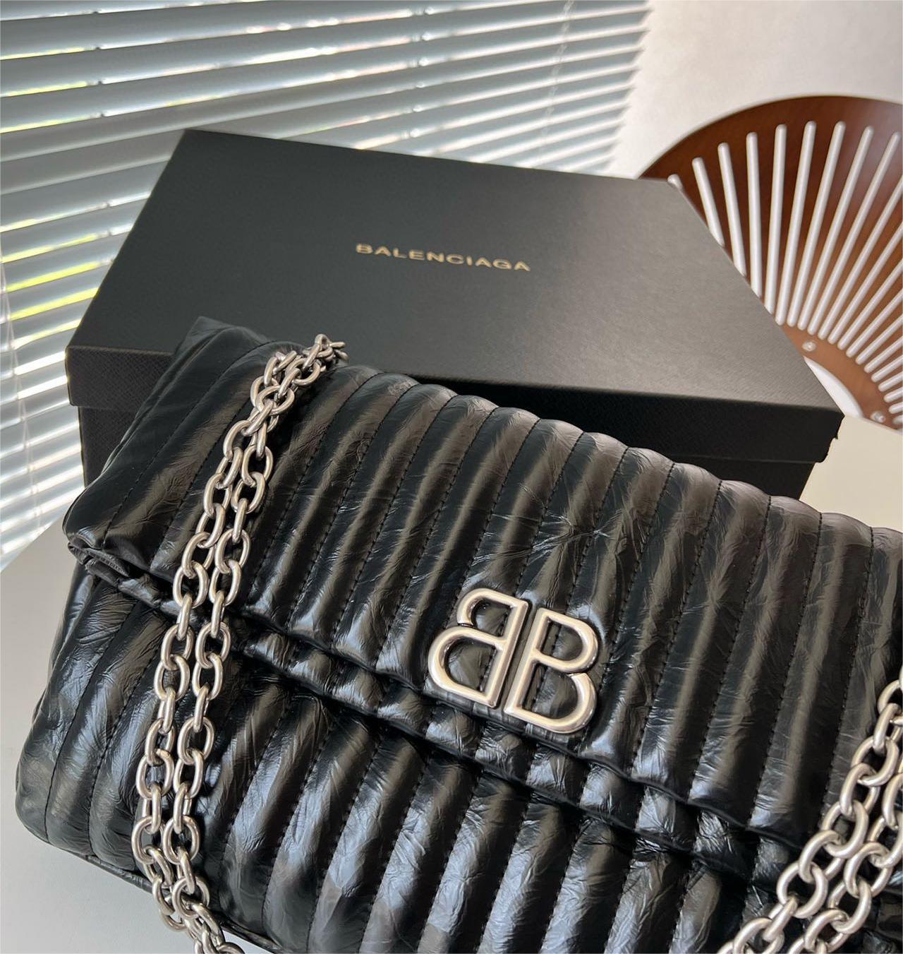 ★BALENCIAGA★チェーンショルダーバッグ