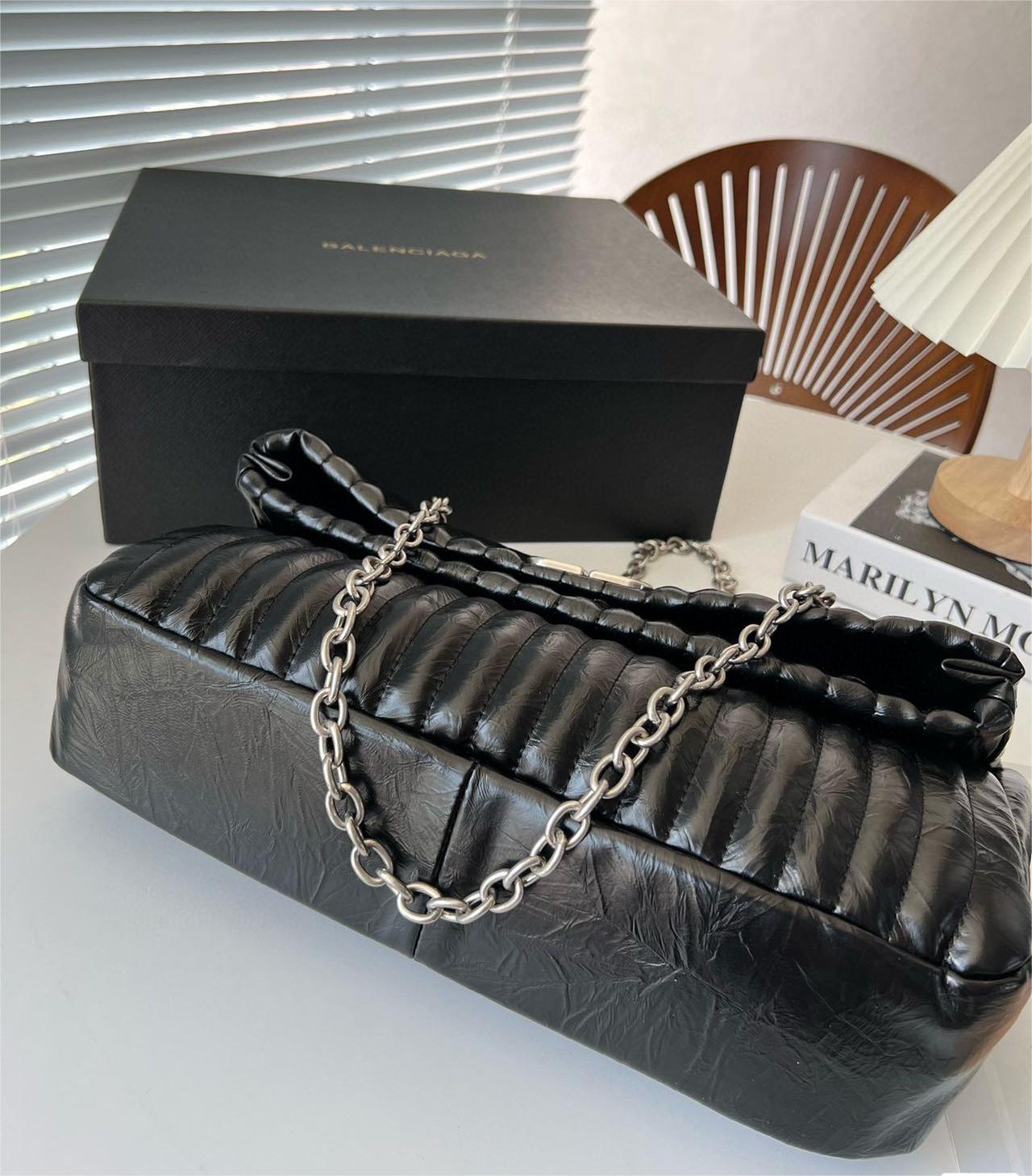 ★BALENCIAGA★チェーンショルダーバッグ