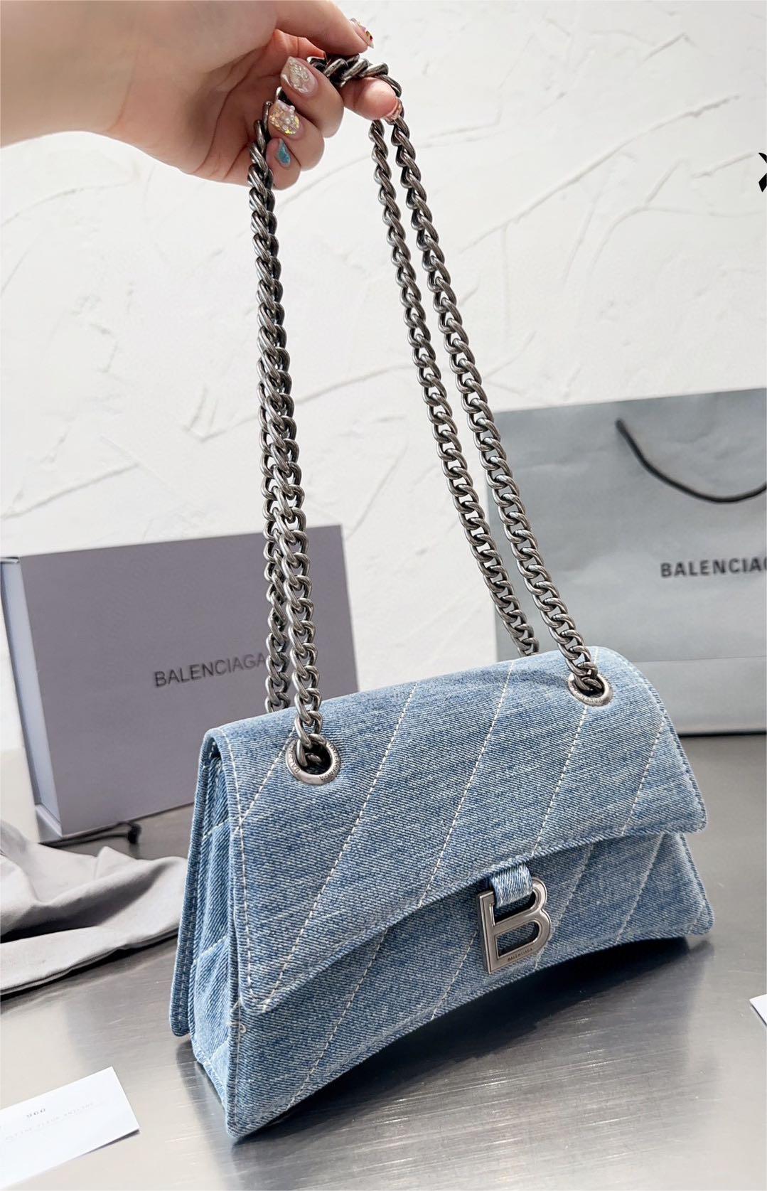 バレンシアガ デニムショルダーバッグ