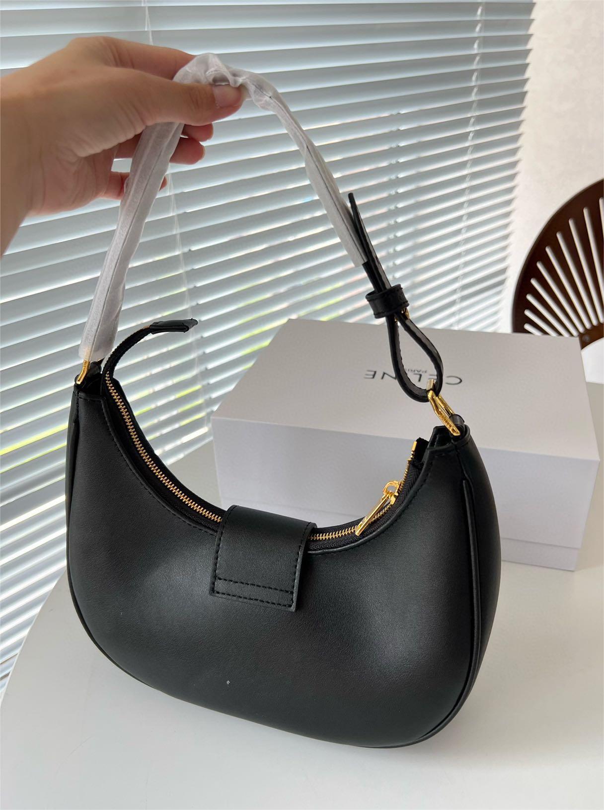 CELINE  ショルダーバッグ