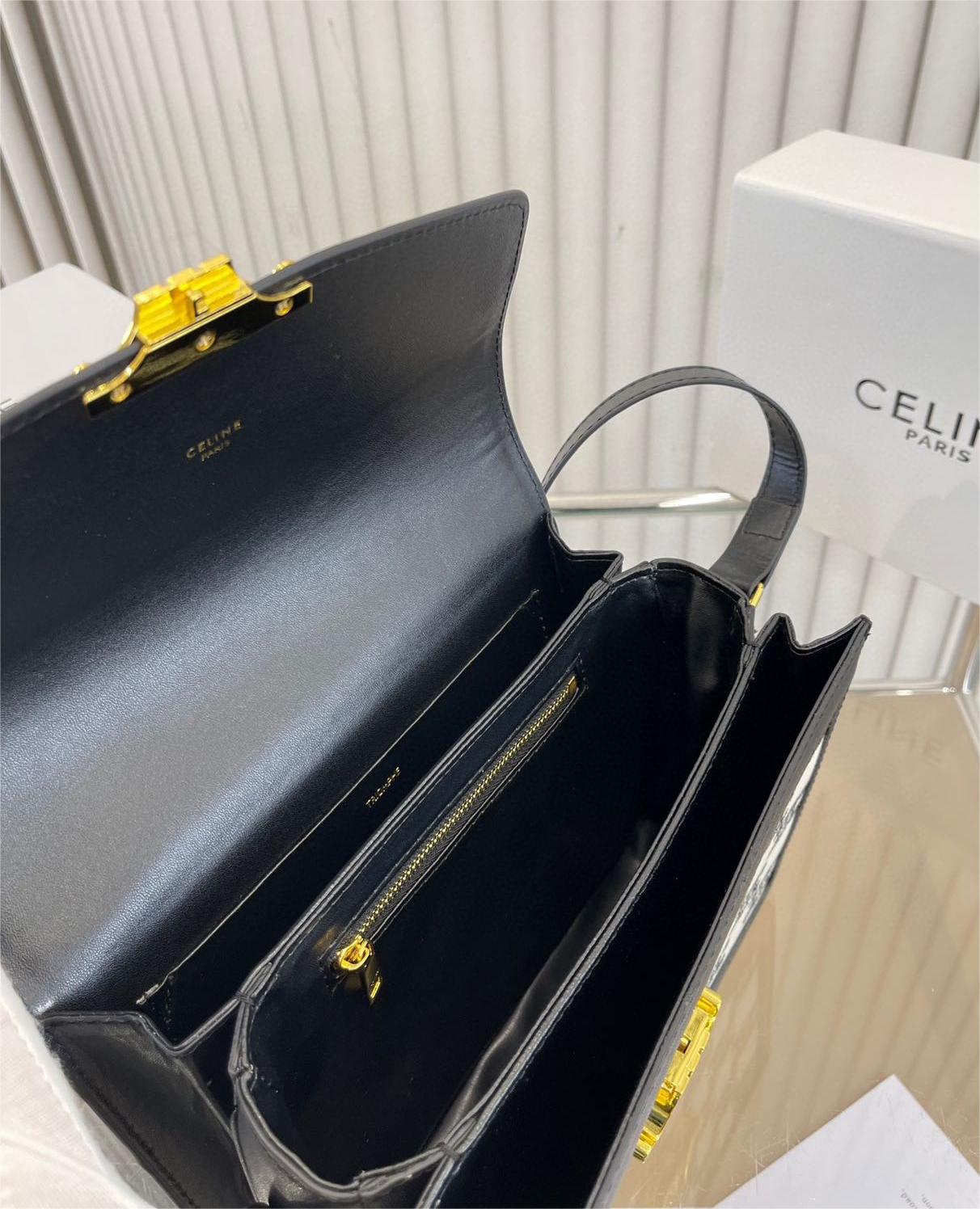 人気CELINE ショルダーバッグ