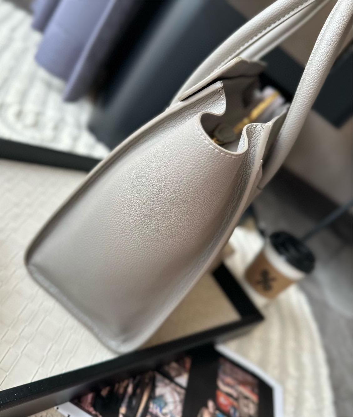 CELINE マイクロ ラゲージ スリ