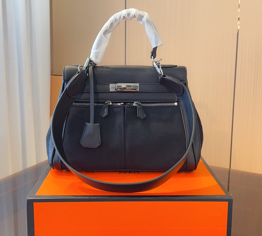 HERMES  ケリー28 ショルダーバッグ