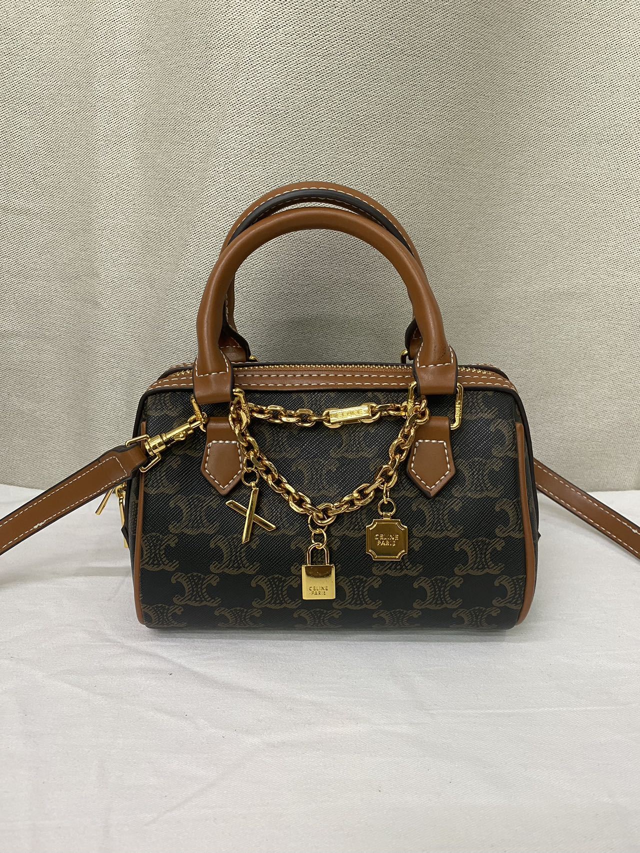 CELINE☆トリオンフキャンバス スモールボストン