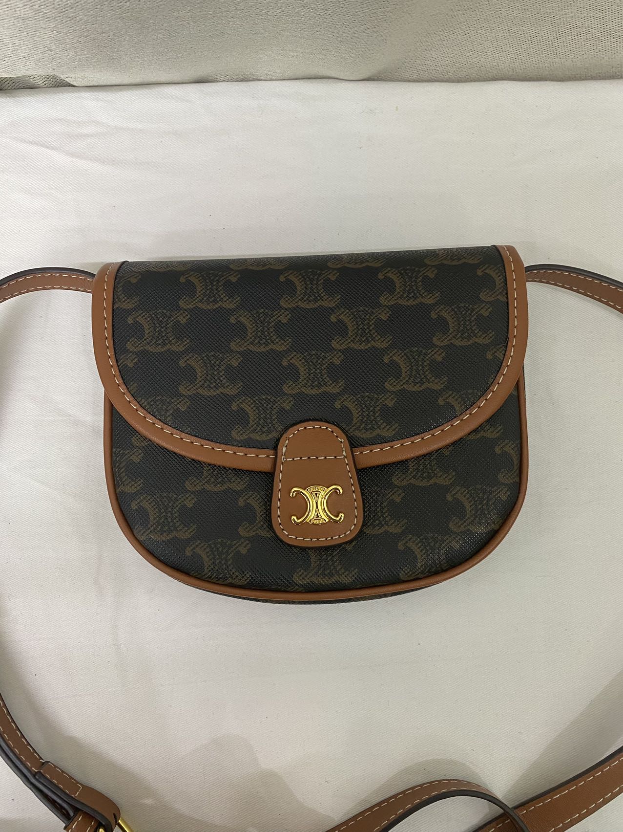 CELINE ☆ ミニ ブザス / トリオンフキャンバス＆カーフスキン