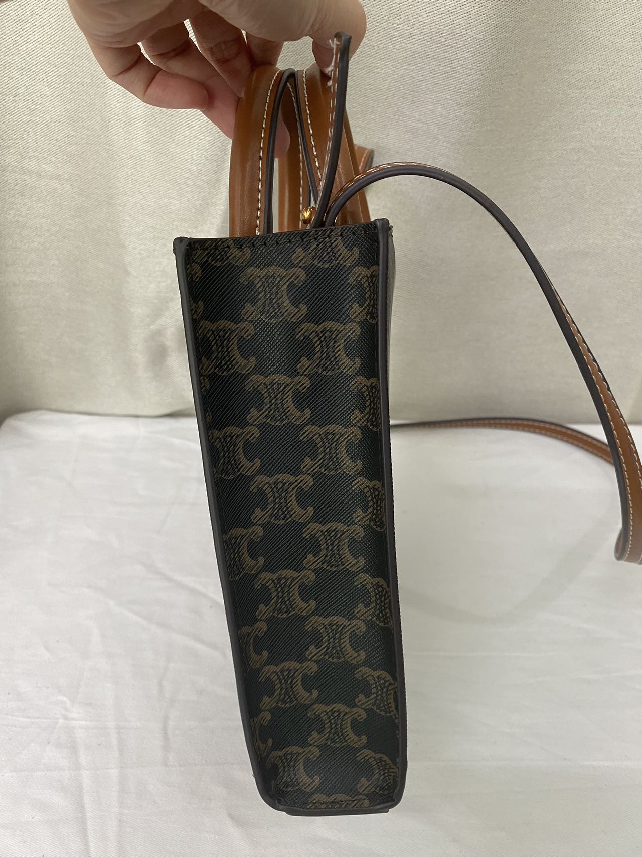 CELINE  MINI VERTICAL CABAS☆トリオンフキャンバス