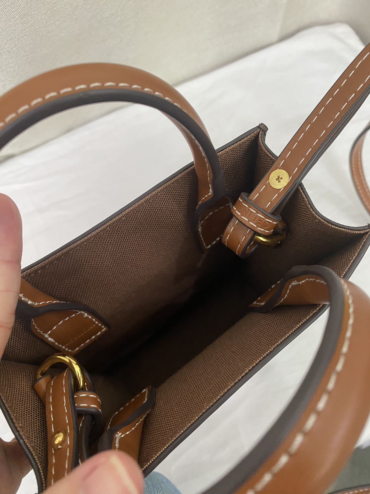 CELINE  MINI VERTICAL CABAS☆トリオンフキャンバス