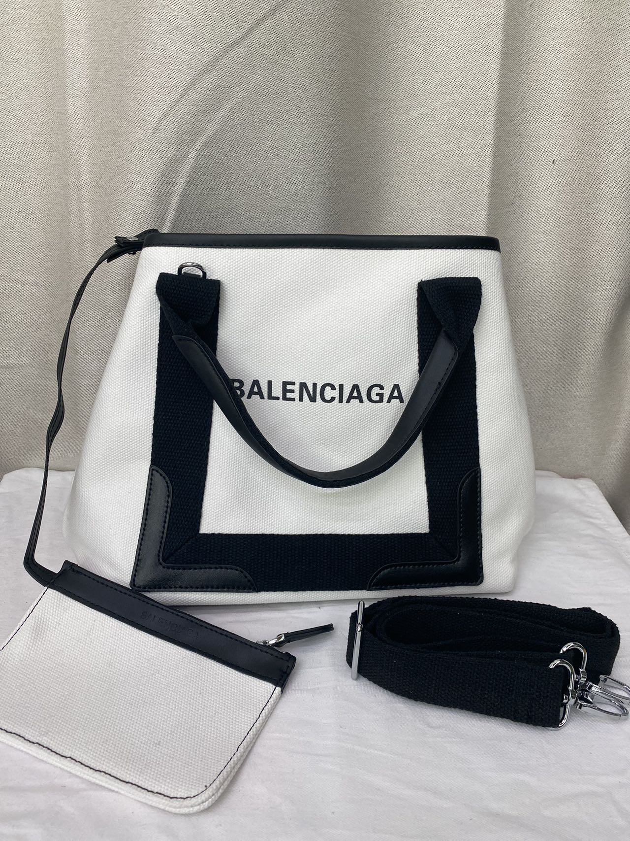 BALENCIAGA バレンシアガ バッグ トートバッグ