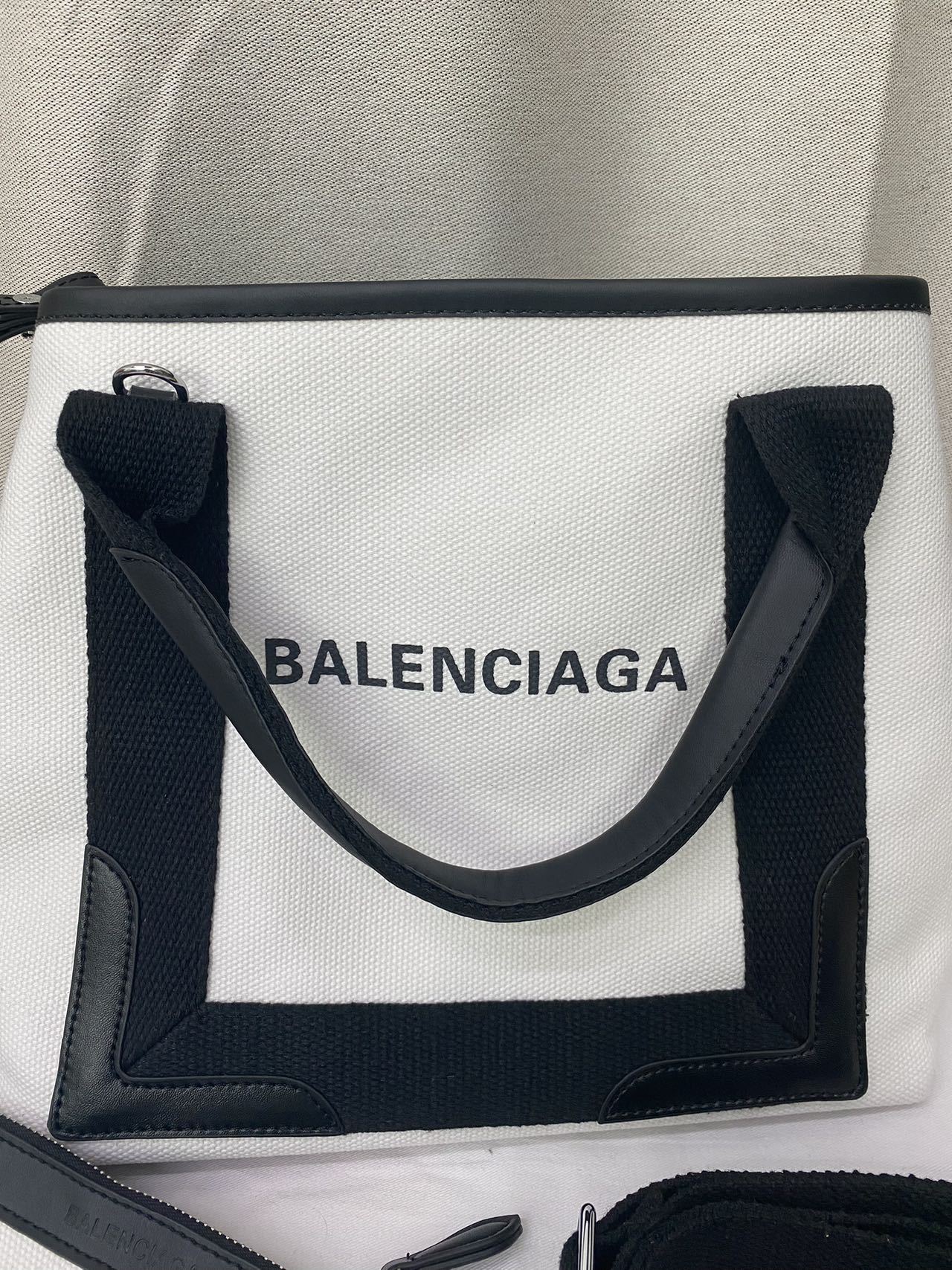BALENCIAGA バレンシアガ バッグ トートバッグ
