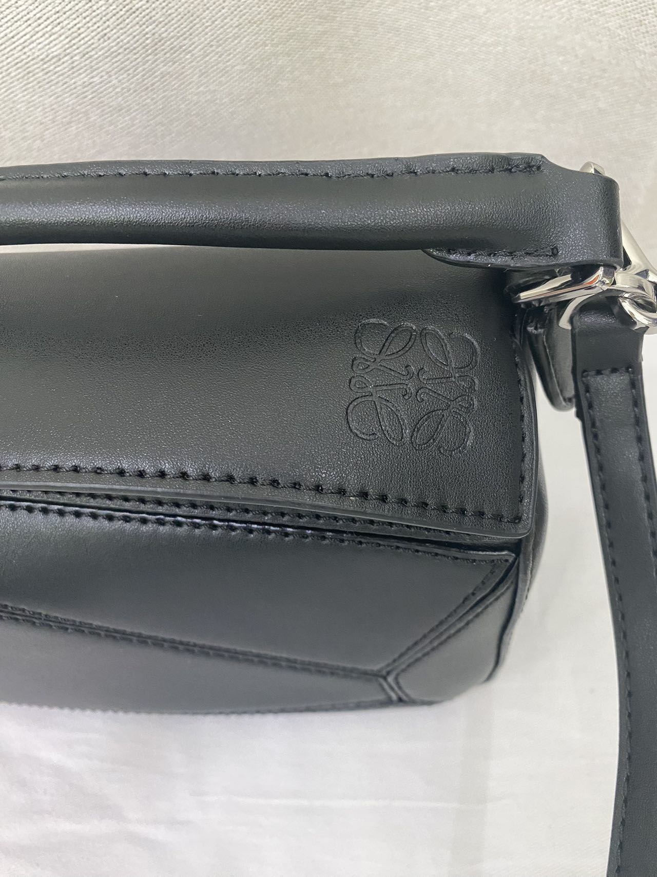 LOEWE パズルバッグ ミニ バッグ