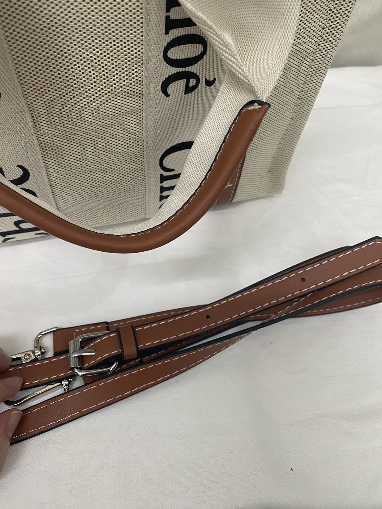 Chloe  ストラップ付き woody トートバッグ
