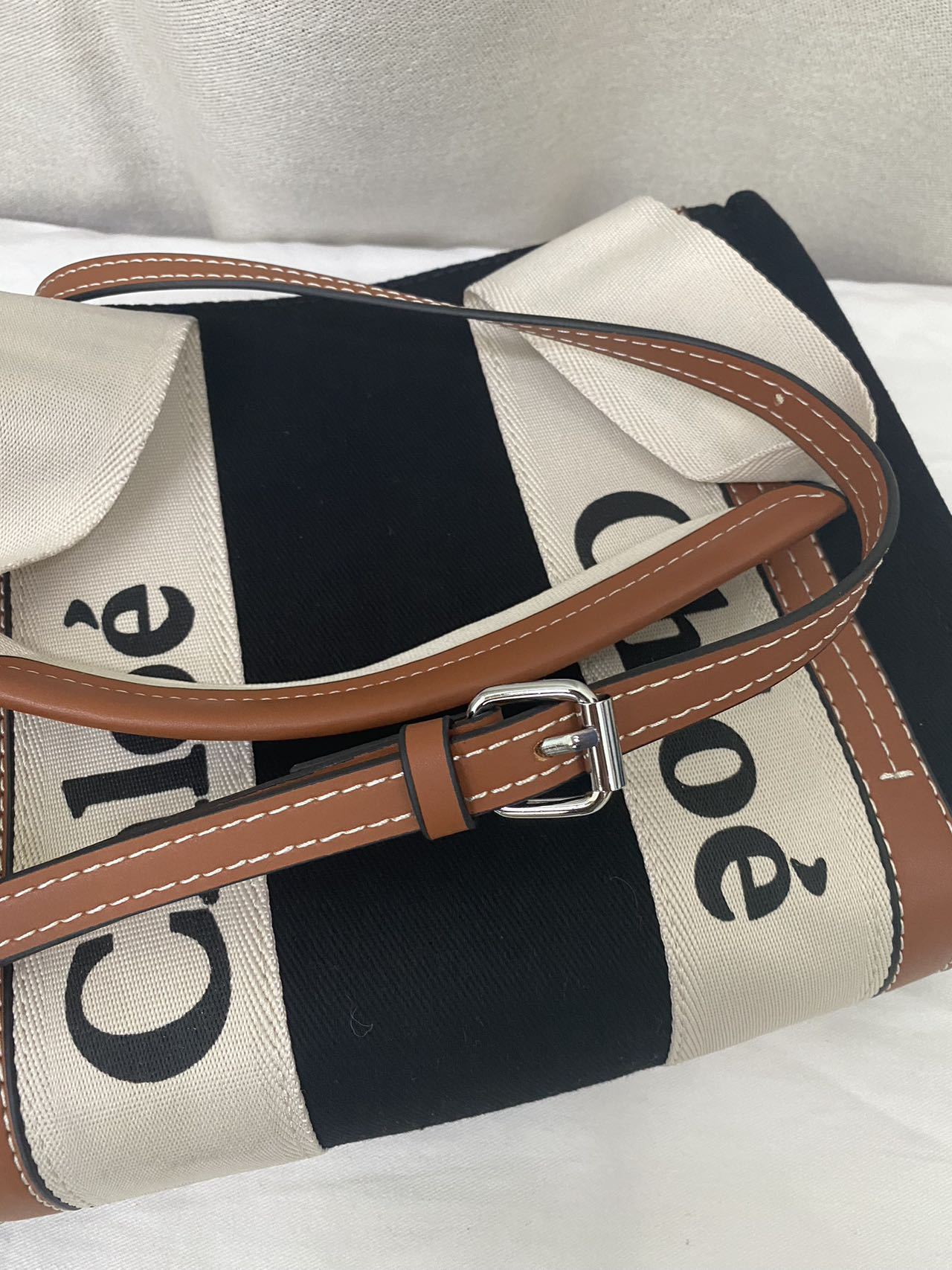 Chloe  ストラップ付き woody トートバッグ ブラック