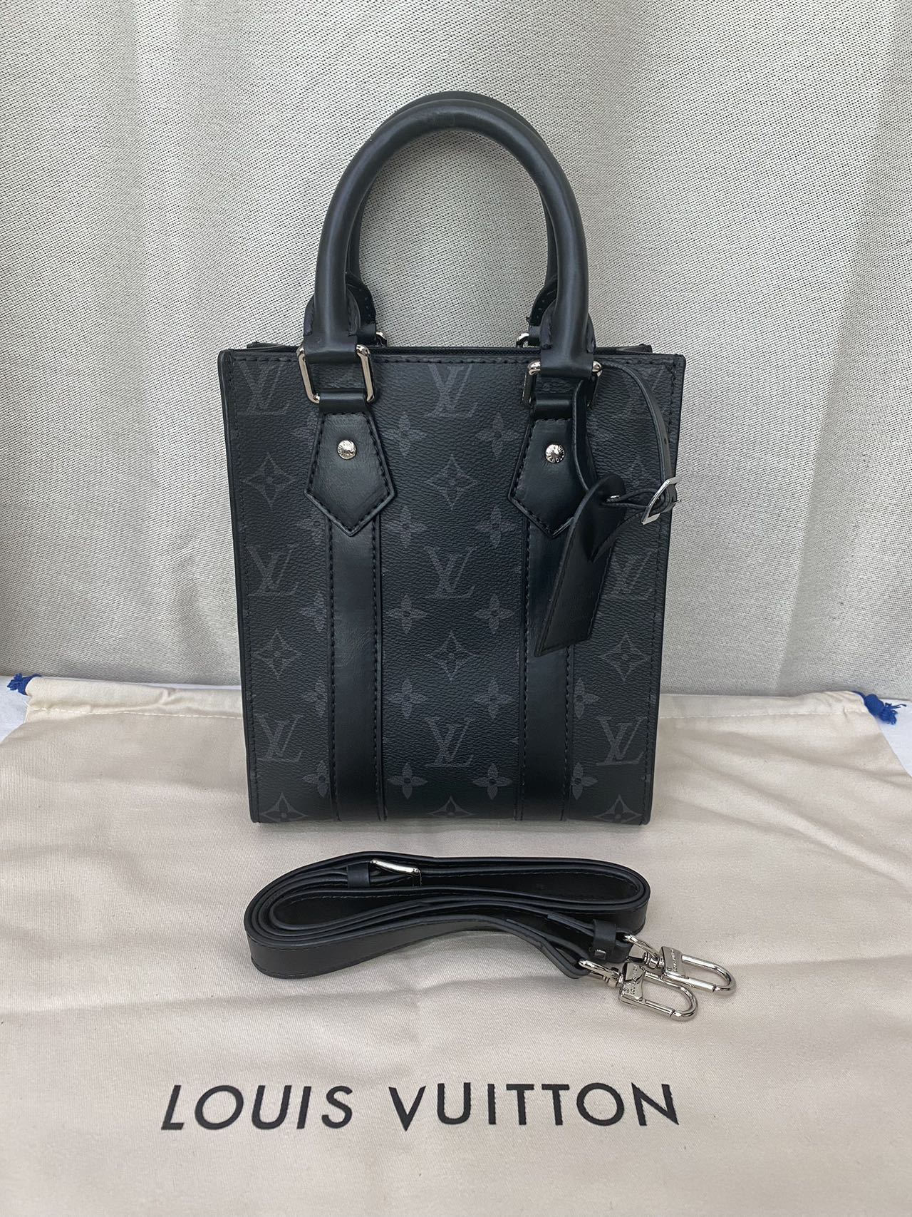 【LOUISVUITTON】サックプラ MINIユニセックスミニバッグ