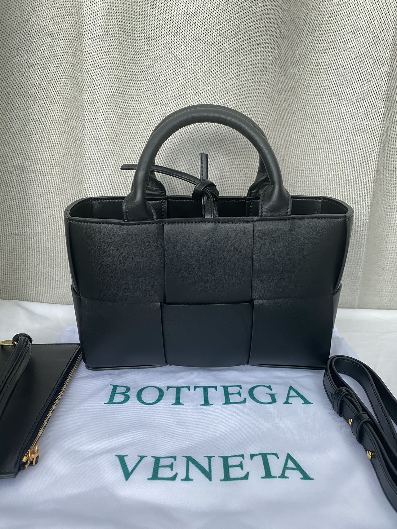 BOTTEGA VENETA 2WAY アルコ トートバッグ