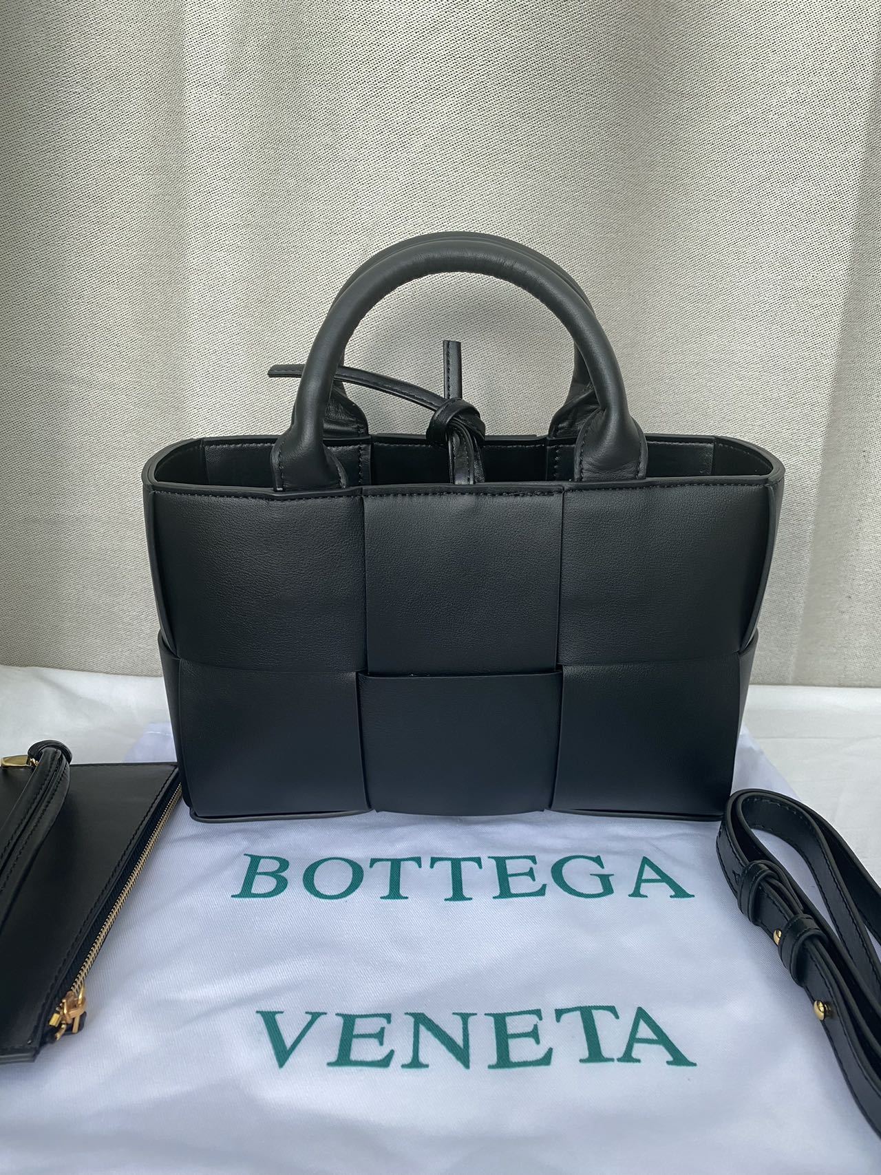 BOTTEGA VENETA 2WAY アルコ トートバッグ