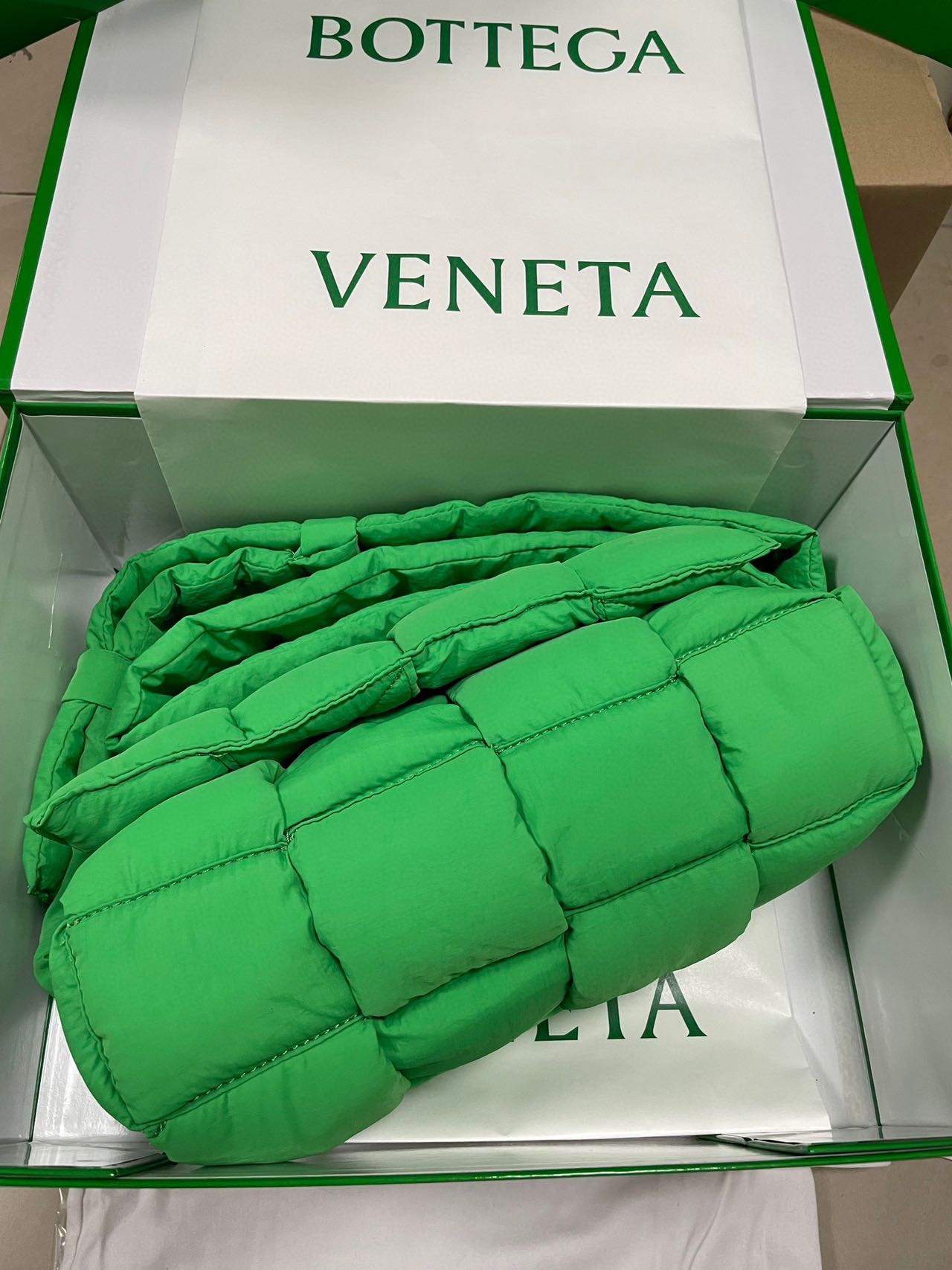 ★BOTTEGA VENETA★CASSET パデッド テック カセット
