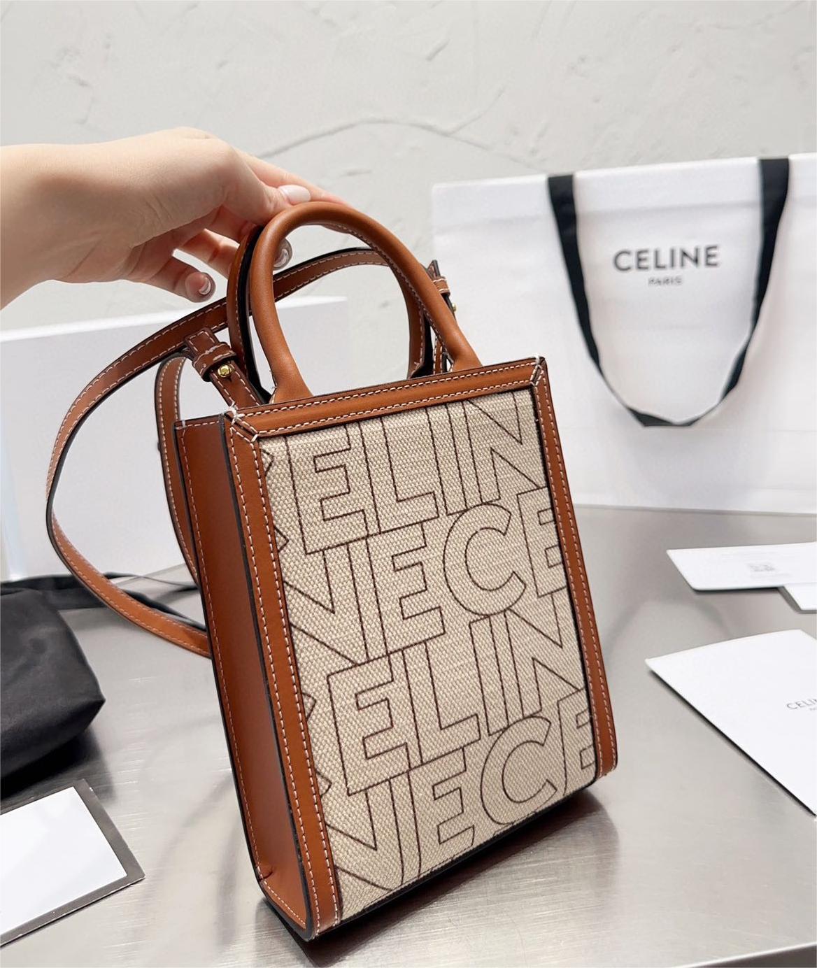 ☆【CELINE】☆MINI VERTICAL CABAS トートバッグ☆