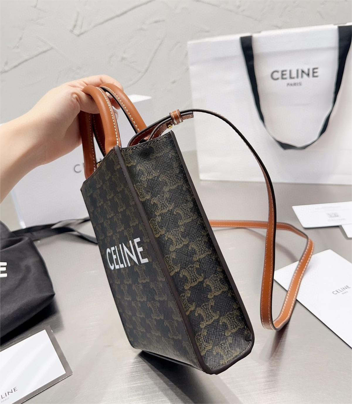 CELINE MINI VERTICAL CABAS☆トリオンフキャンバス